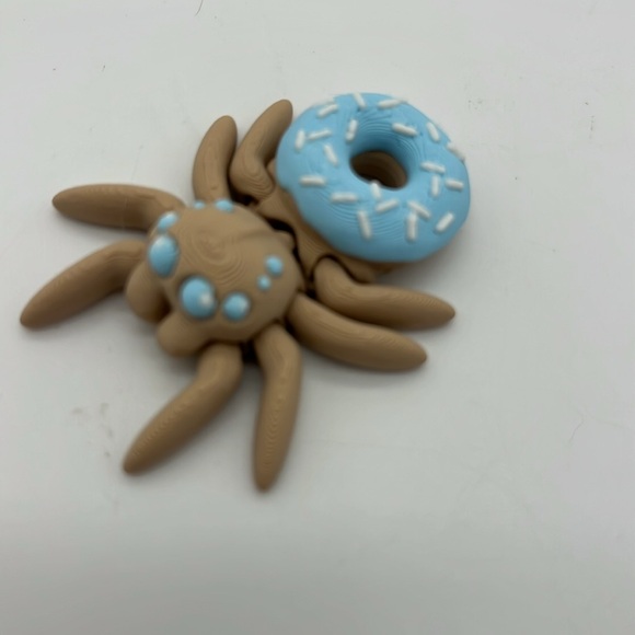 5 3D Printed 5 Pack Spiders  Fidget Toy Fun Collectible Stress … - Picture 5 of 6
